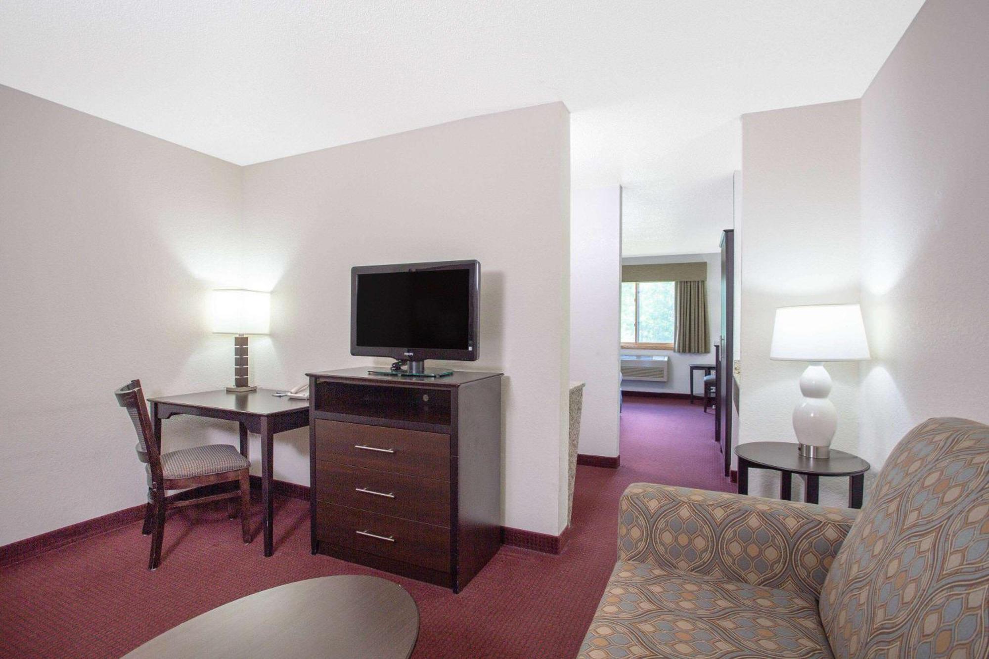 Americinn By Wyndham Hayward Zewnętrze zdjęcie